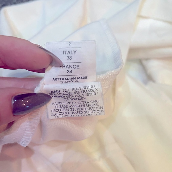 N/ NICHOLAS white  Deep V Plunge Midi Ball Dress SIZE 2. - Picture 5 of 9